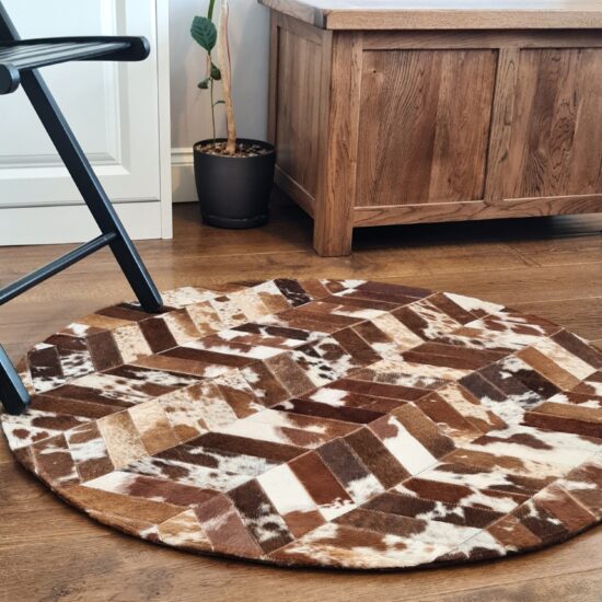 animal skin rug (1)